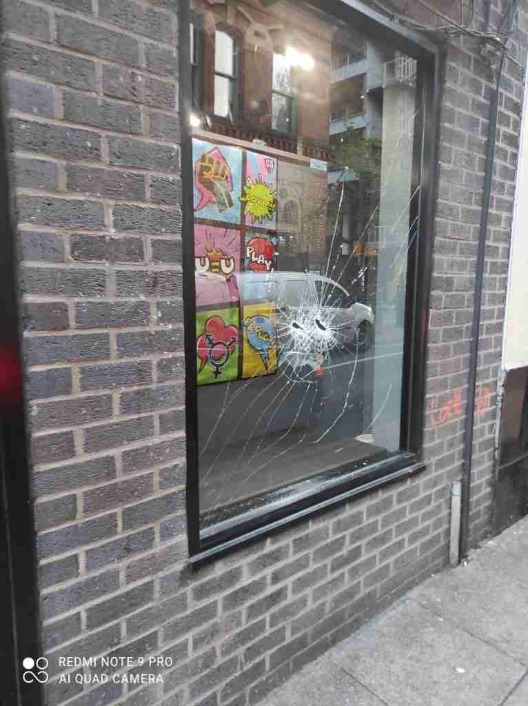 Emergency Glazier