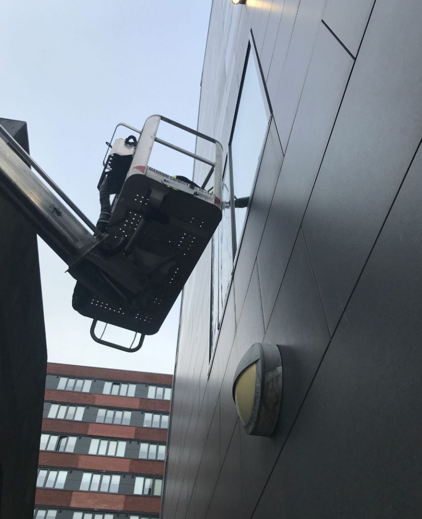 Cherry Picker