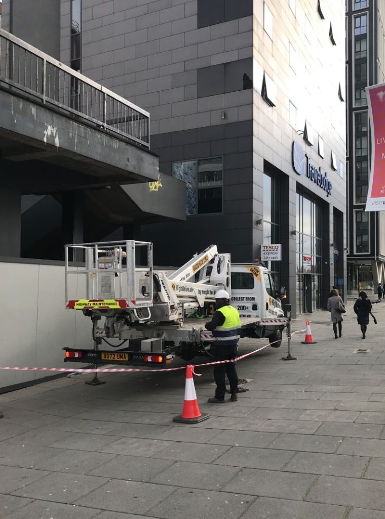 Emergency Glazier