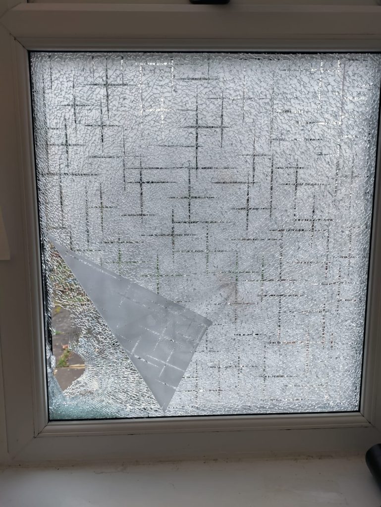 Emergency Glazier