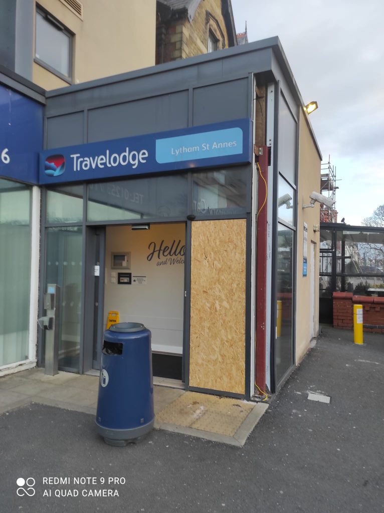 Emergency Glazier