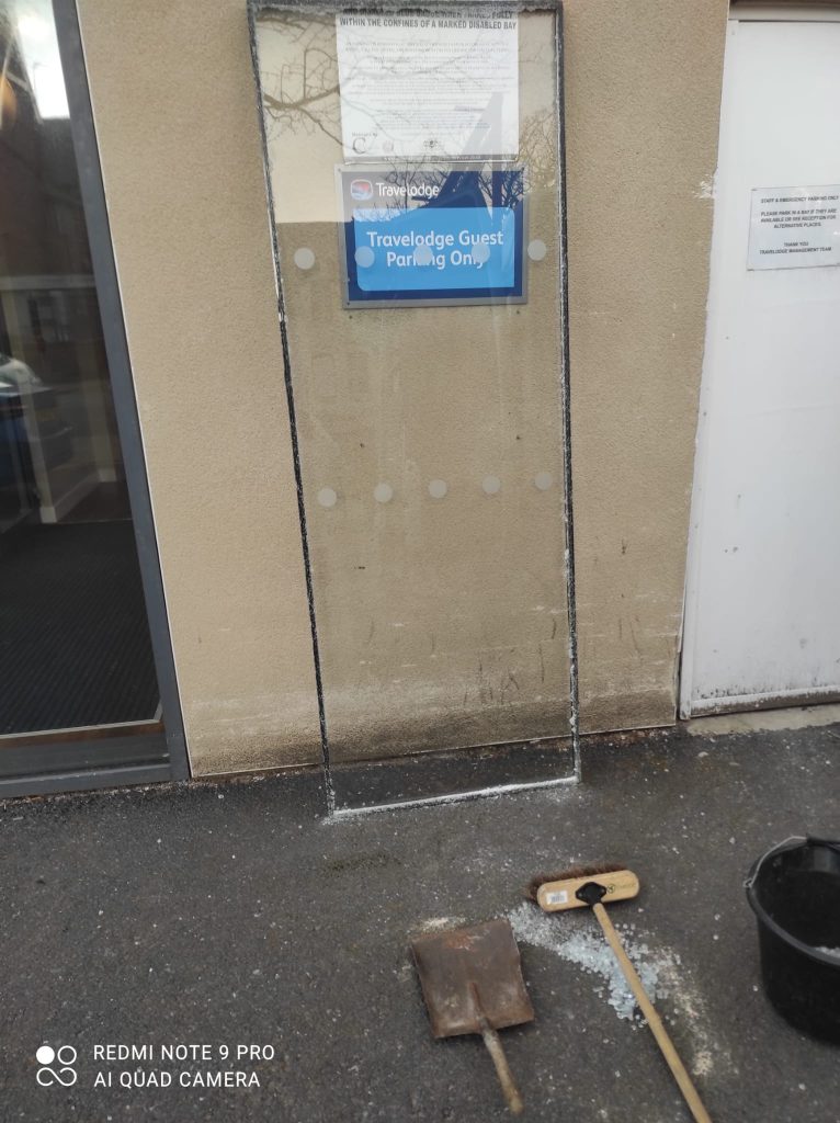 Emergency Glazier